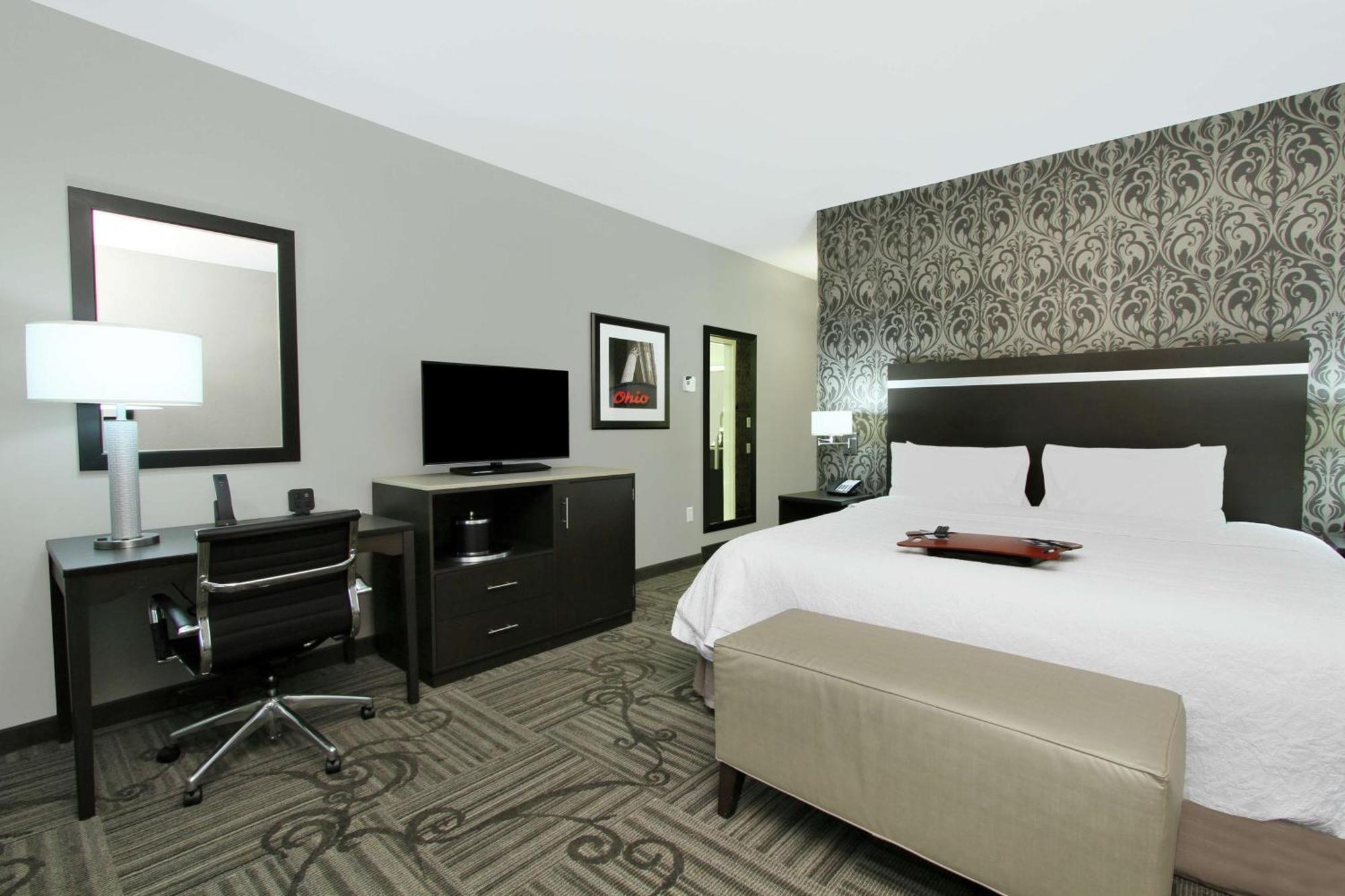 Hampton Inn & Suites Columbus/University Area Exteriör bild