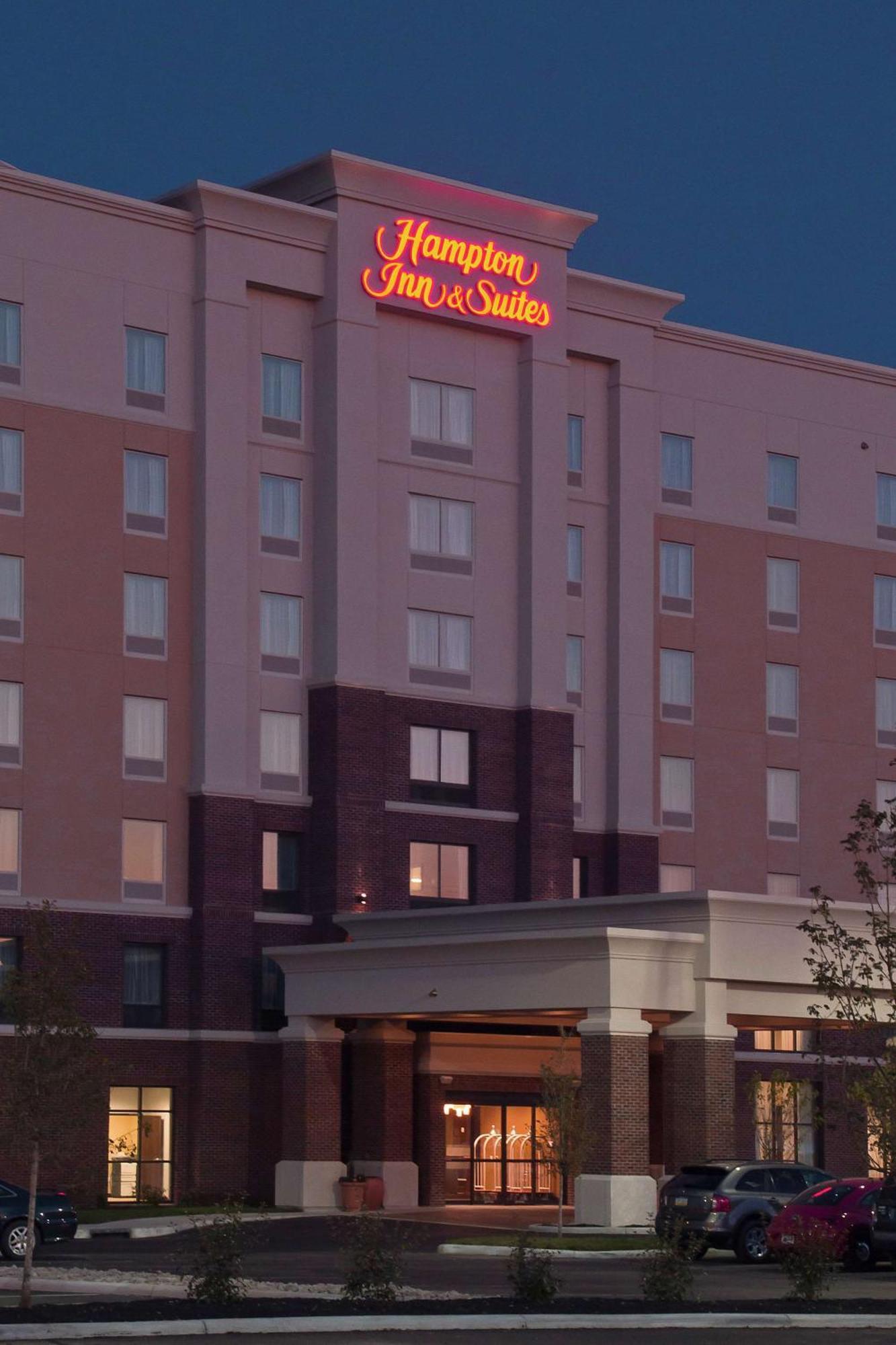 Hampton Inn & Suites Columbus/University Area Exteriör bild